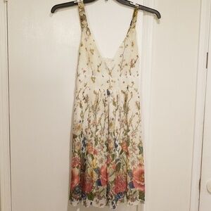 💕AD HOC💕 Floral V-neck Mini Dress
